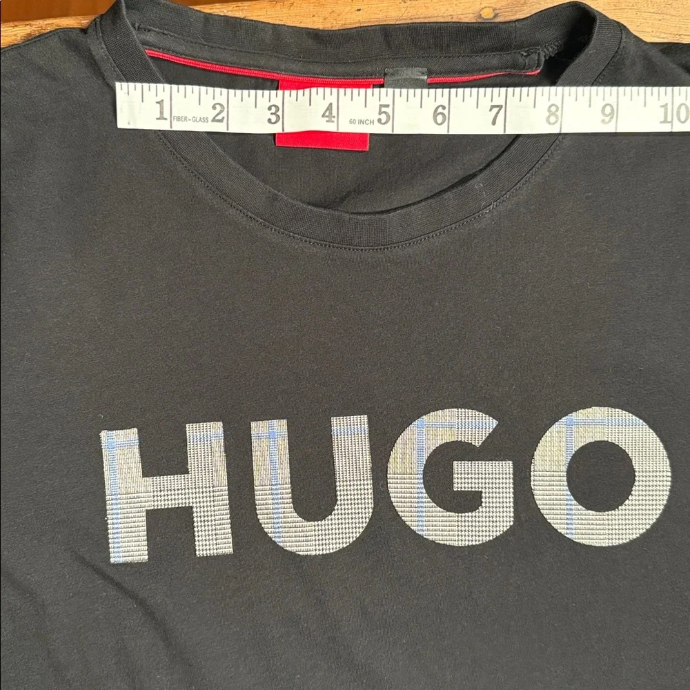 Hugo Boss - Picture 8 of 8